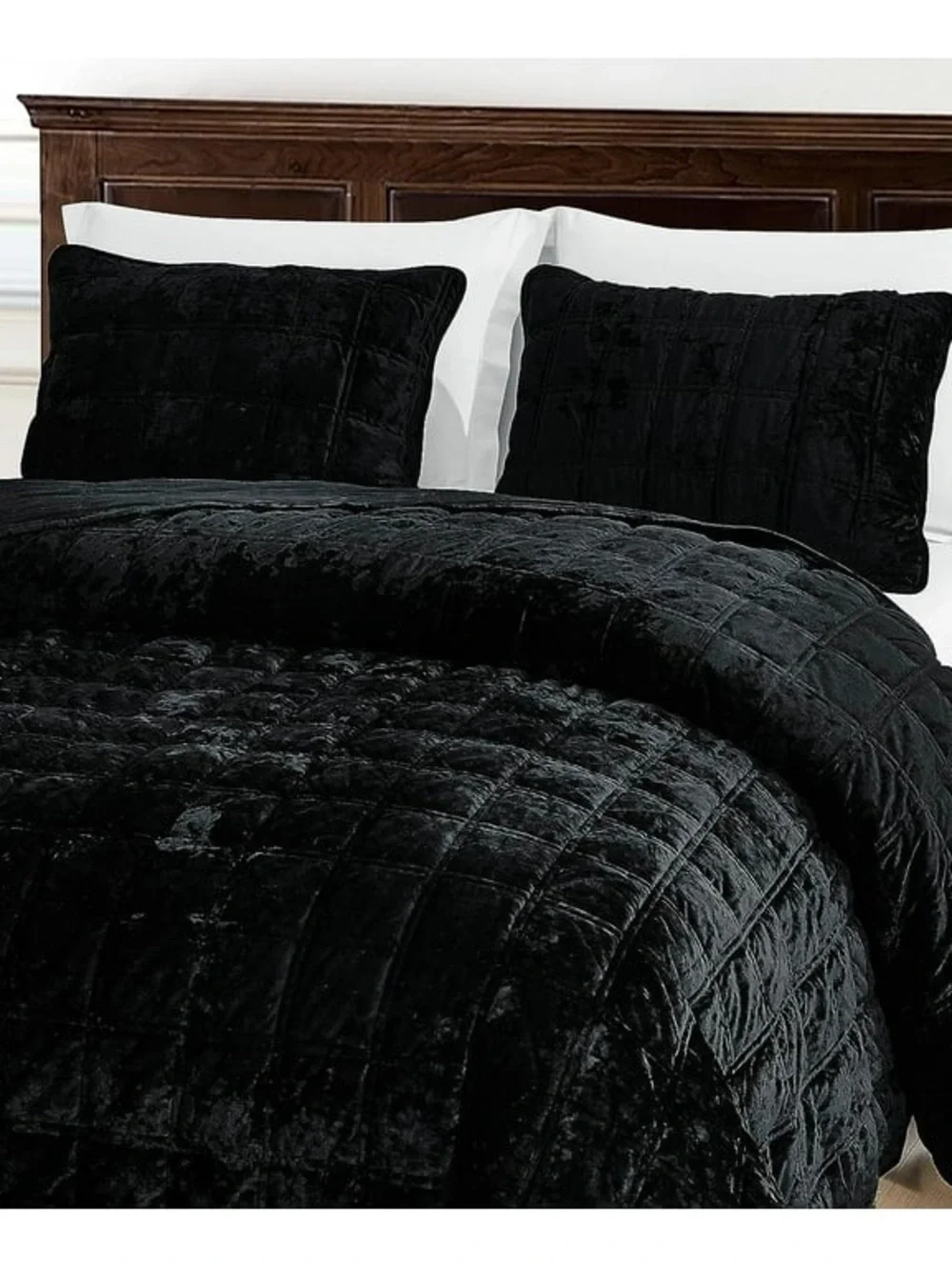 Plush Velvet Quilted Queen 3 piece quilt Set - Black